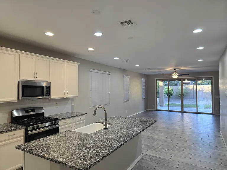 4343 W Kirkland Ave — Photo 14
