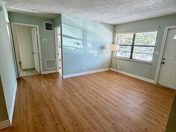 3rd image of 1125 SE 6th Ter APT 2