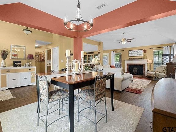 5th image of 1710 Sapphire Cay