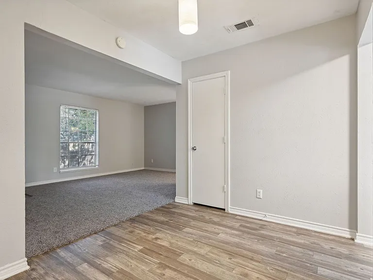 Forest Ridge Apartments — Photo 39