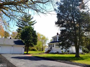 1305 S Burnt Mill Rd, Voorhees, NJ 08043