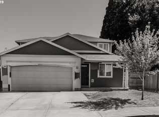 469 E Hemlock Dr, Gervais, OR 97026