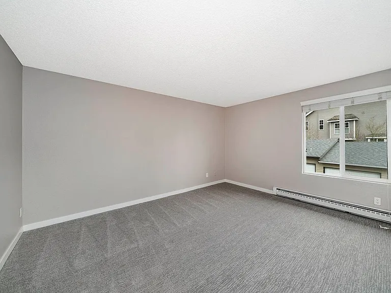 The Kamber Ridge Apartments — Photo 11