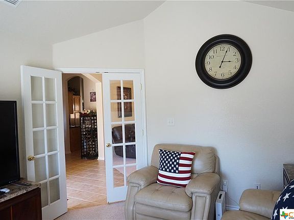 5th image of 340 Canoe Dr