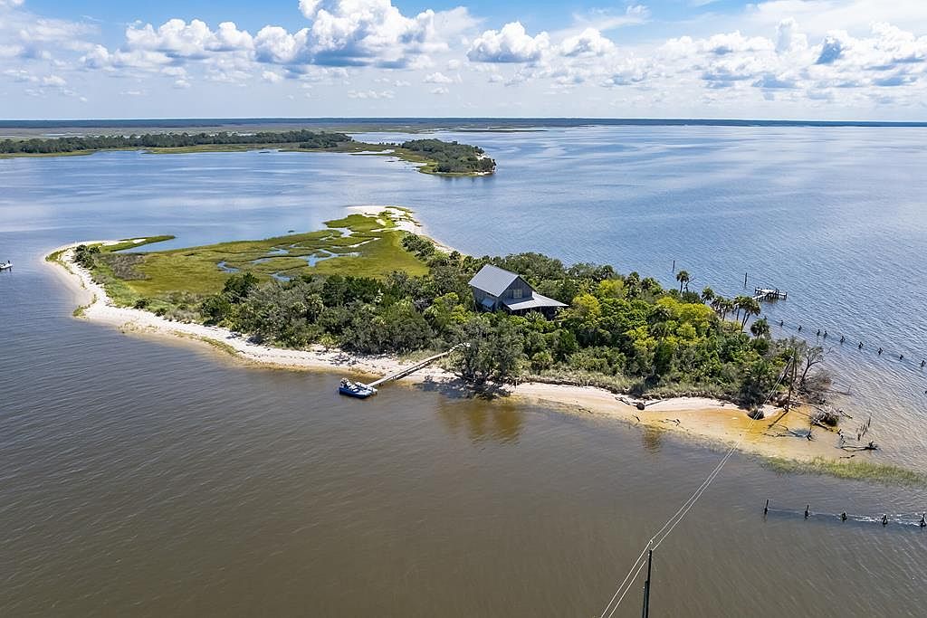 151 E Tenth Ave, Horseshoe Beach, FL 32648 MLS 784977 Zillow