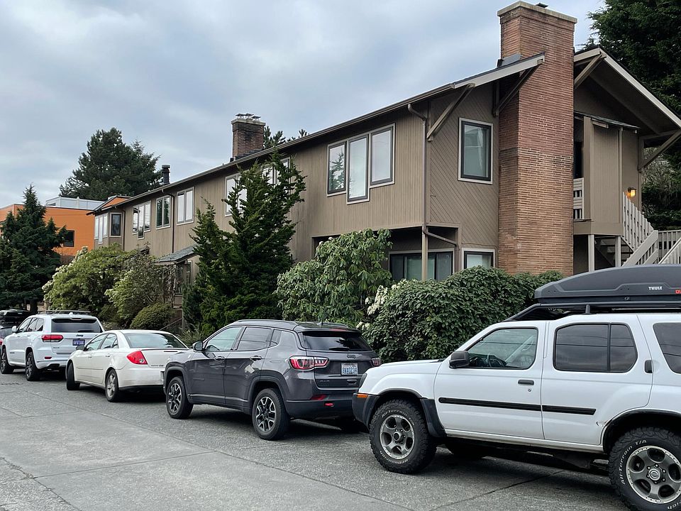 1st image of 2151 Waverly Pl N