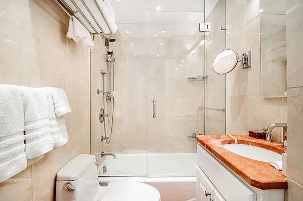 Rented by Engel & Völkers New York City | media 18