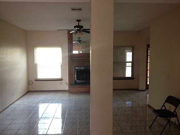 Living Room & Fireplace