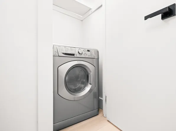 81 Saint Mark's Place image 4 of 5