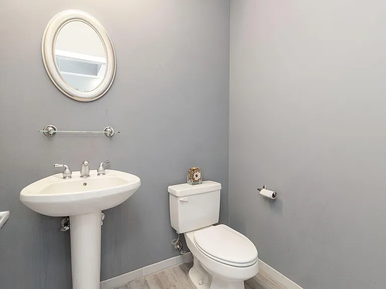 801 S Olive Ave #414 — Photo 8