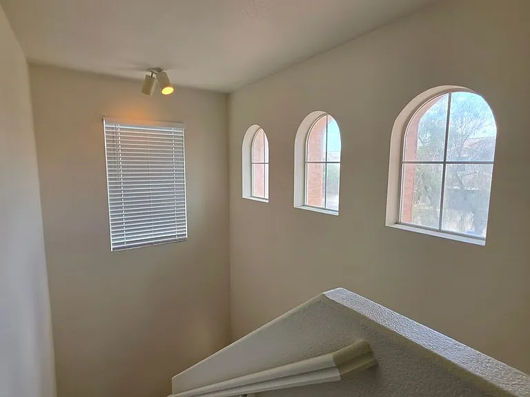 1216 E Graham Trl — Photo 22