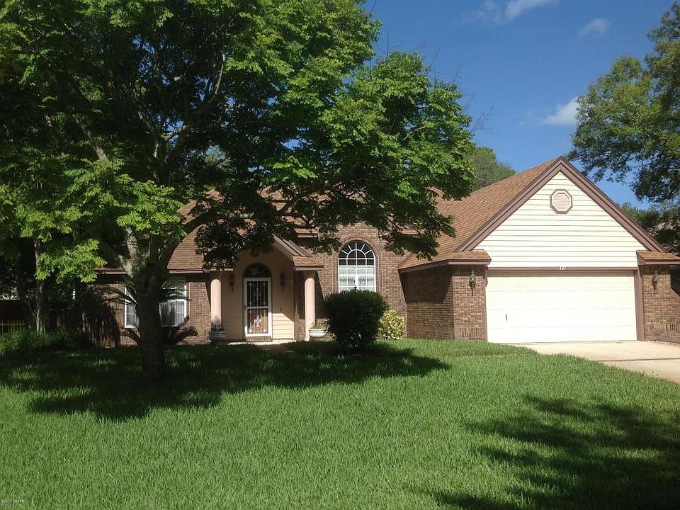 1st image of 421 Sand Creek Ln