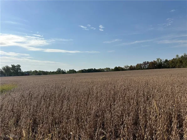 Lake, Hicksville, OH 43526