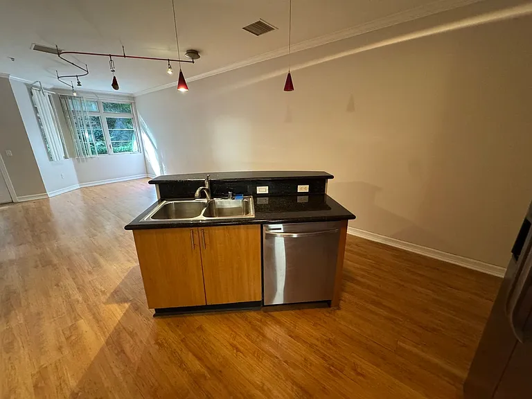 1480 Broadway #2212 — Photo 17