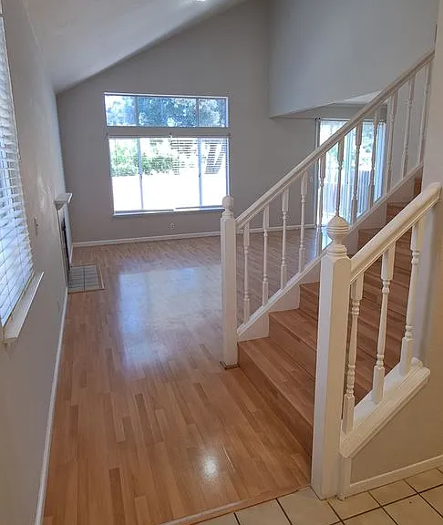 320 Stamper Cir — Photo 3