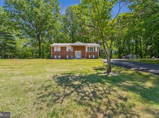 7009 Silver Maple Ct, Warrenton, VA 20187