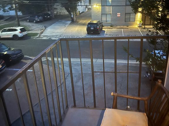 4th image of 1306 Norwalk Ln APT 201