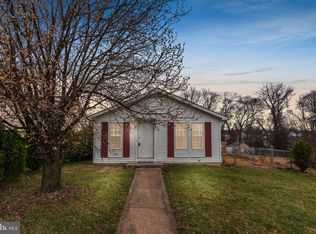 8300 Willow St, Laurel, MD 20707