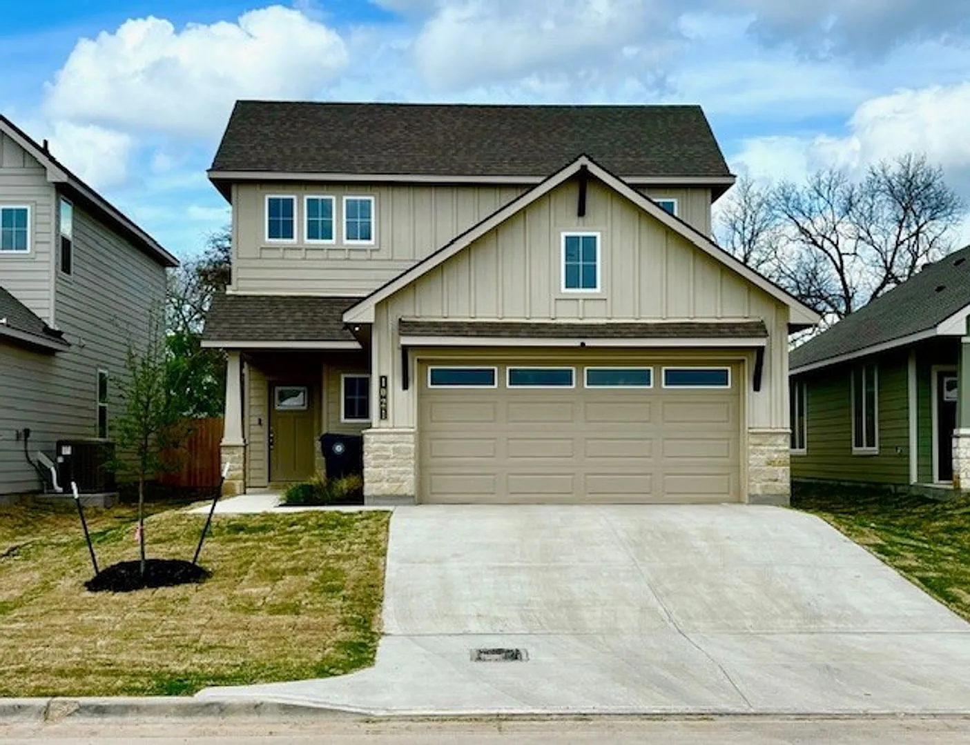 1021 Elise Ave — Photo 2