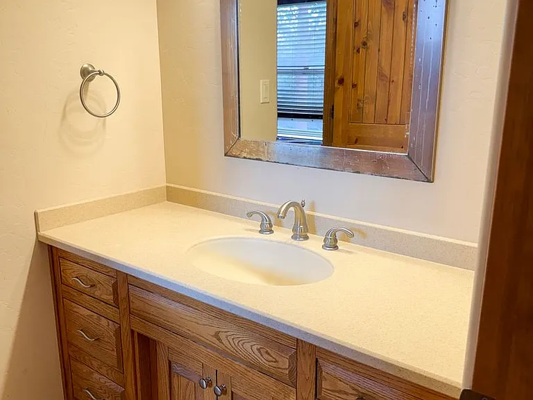 9 Jordan Ct — Photo 16