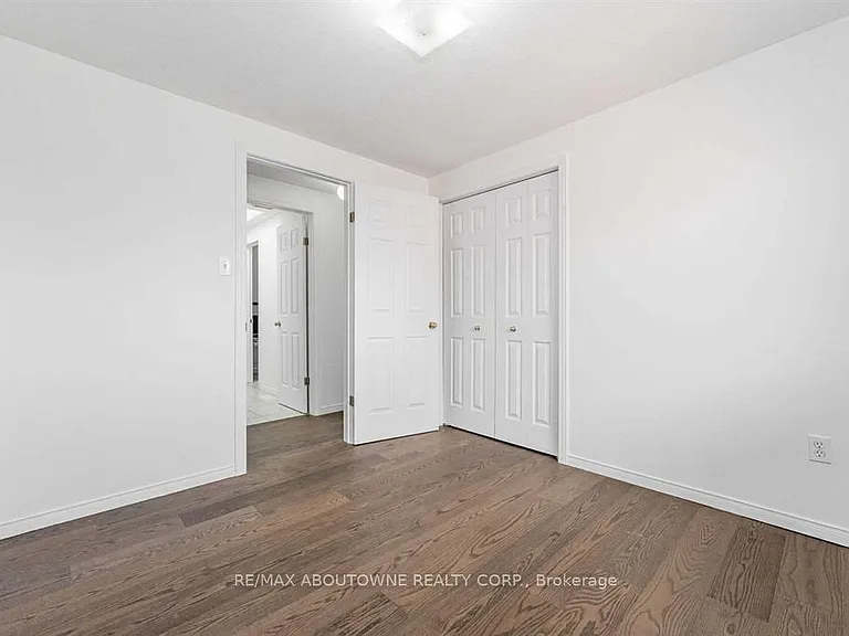 51 Boulder Cres #MAIN — Photo 18