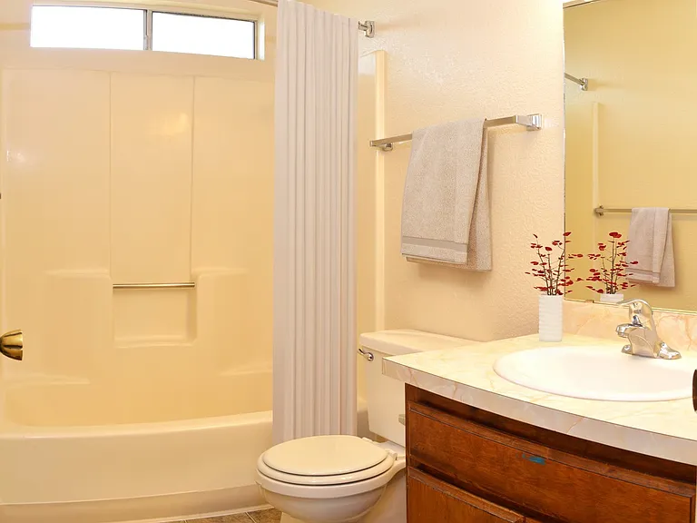 Panorama Pines Apartments — Photo 7