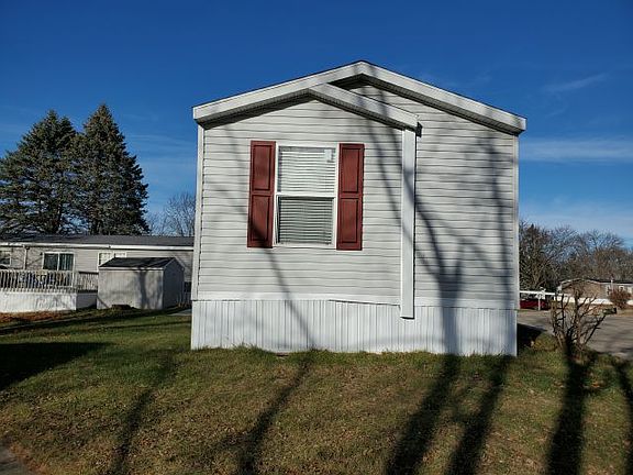 5th image of 58 Hollywood Dr #304