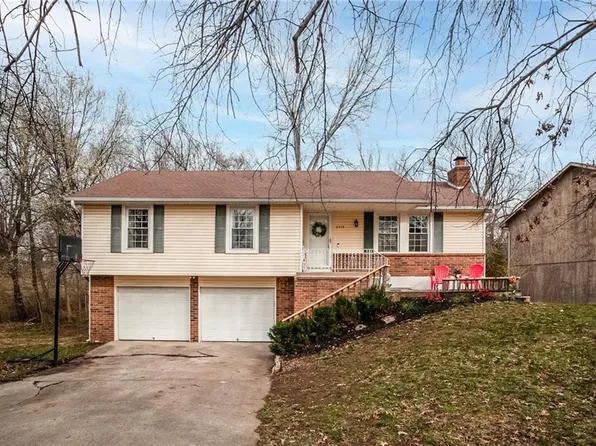 5918 NW 66th Ter, Kansas City, MO 64151