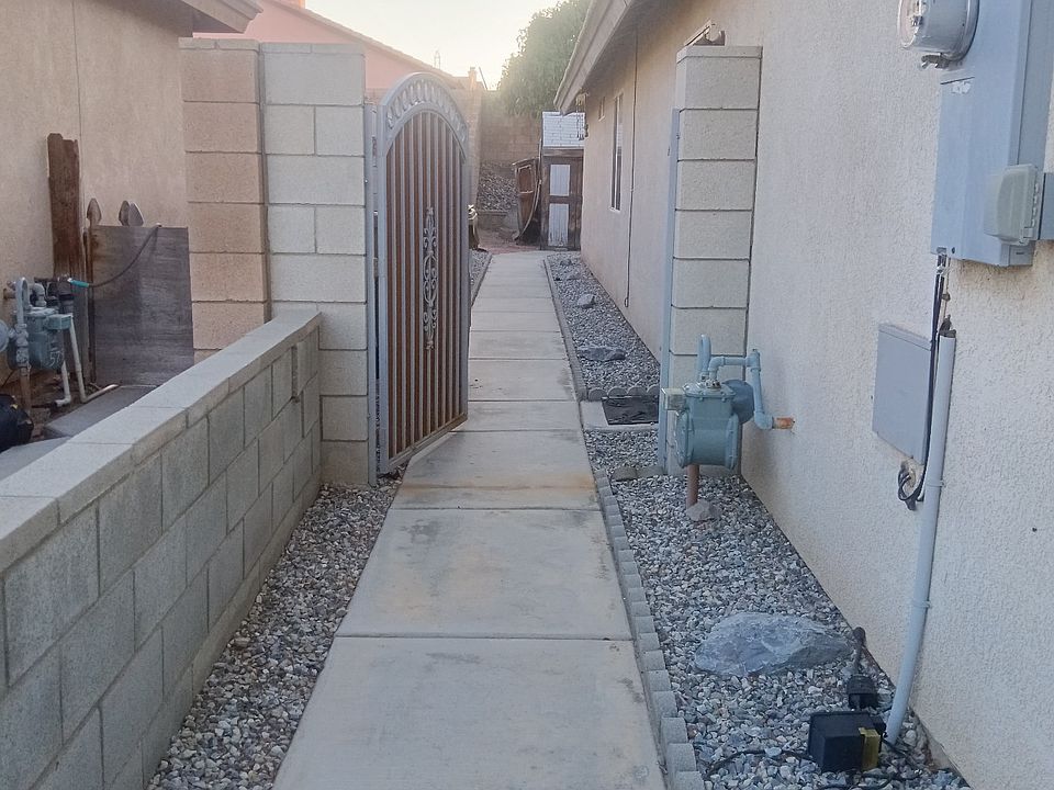 2nd image of 8960 Fordham Ct