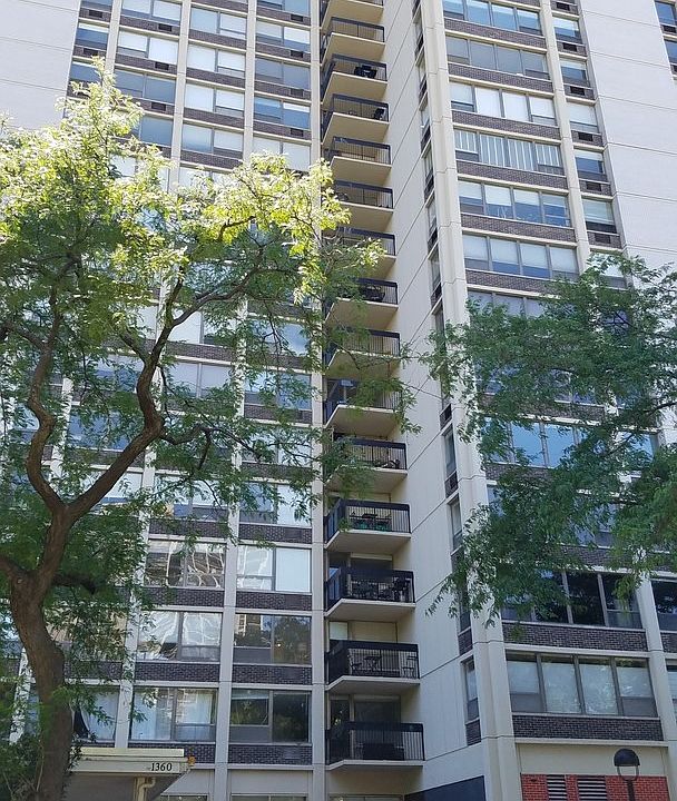 1st image of 1360 N Sandburg Ter APT 401