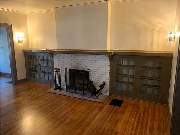4th image of 5226 Central Ave