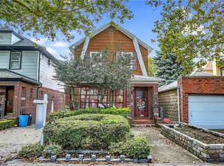 1714 E 29th St, Brooklyn, NY 11229