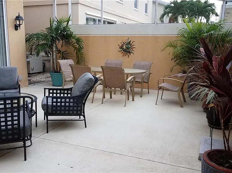 28719 Alessandria Cir — Photo 14