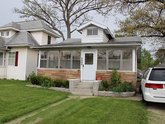 2nd image of 1117 S Ironwood Dr