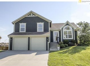 11409 N Winchester Ave, Kansas City, MO 64156