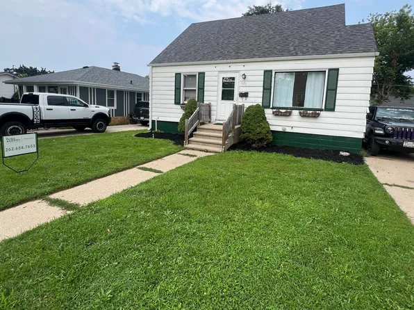 5405 42nd Ave, Kenosha, WI 53144