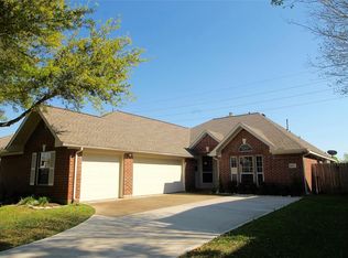 4110 Stonehurst Dr, Pearland, TX 77584