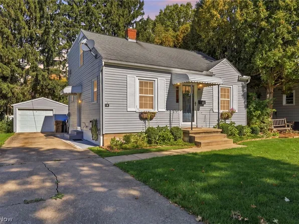 113 Adams Ave, Cuyahoga Falls, OH 44221