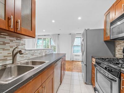 5425 Valles Ave APT 1L, Bronx, NY, 10471