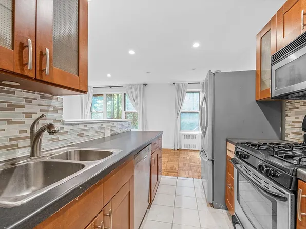 5425 Valles Ave APT 1L, Bronx, NY 10471