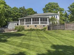 1 Burton Farm Dr, Andover, MA 01810