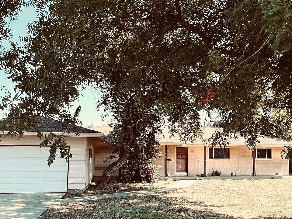 1st image of 414 Baylor Dr