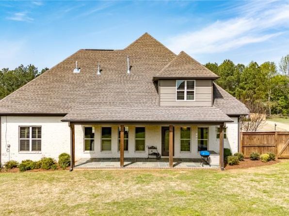 151 Acadian Cir, Tupelo, MS 38801