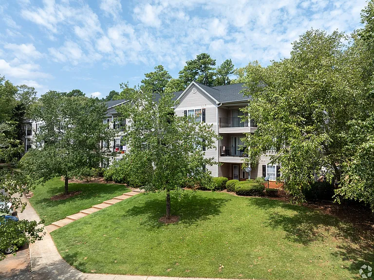 Magnolia Pointe — Photo 13