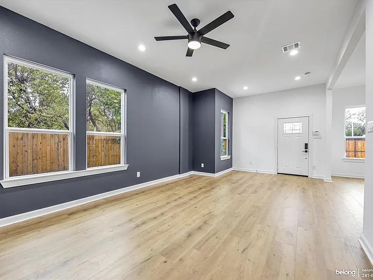 3402 Nathaniel Brown St #B — Photo 6