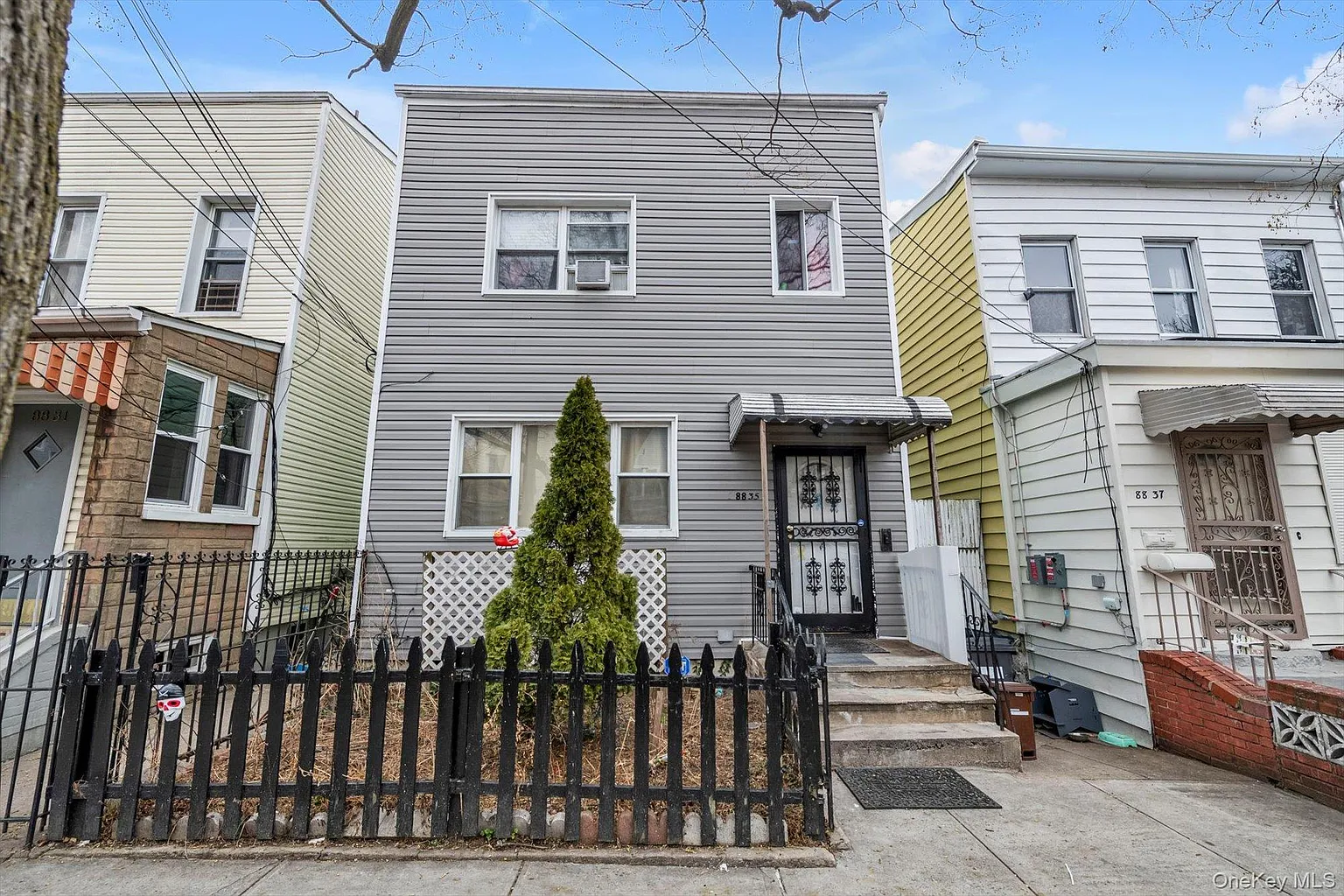 88-35 75th Street photo 1