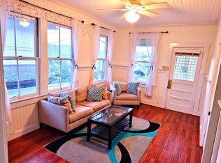1514 Palolo Ave, Honolulu, HI 96816