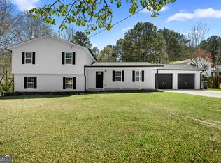 3351 Grand Central Dr, Snellville, GA 30078