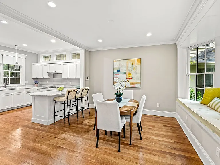 2 Brattle Cir — Photo 17