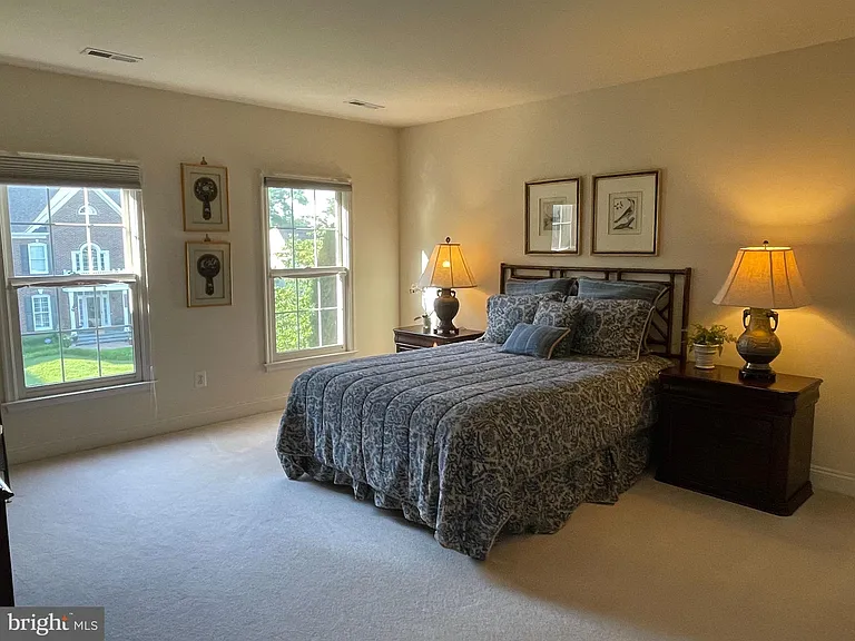 6915 Bonheim Ct — Photo 27